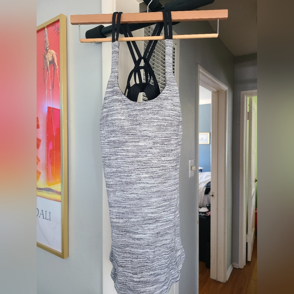 LULULEMON
